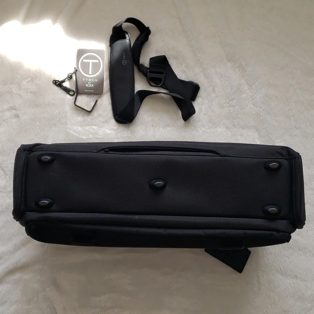 Tumi Tech Garment Bag Tri-Fold Carry-On Bag black